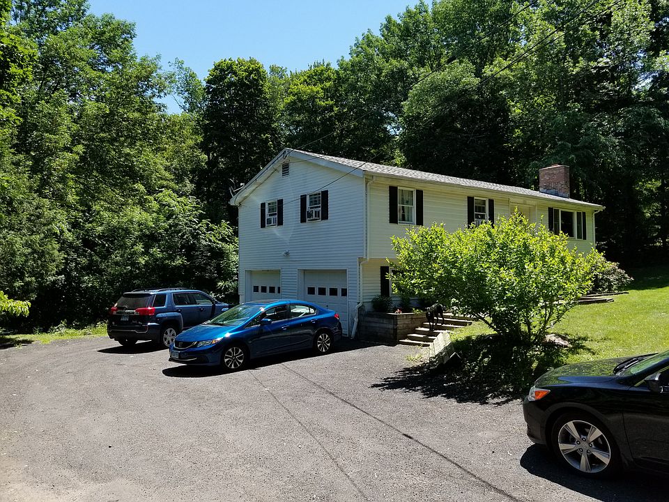 2nd image of 826 Beaumont Hwy