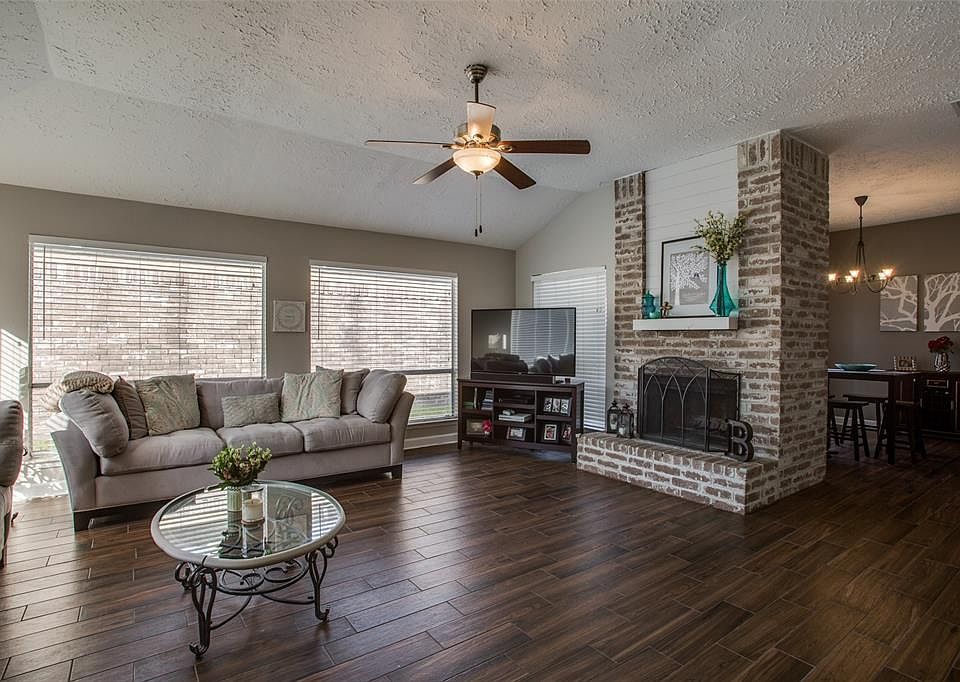 1st image of 16119 Olive Glen Dr