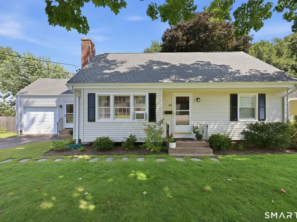 27 Edgewood Road, Portland, CT 06480