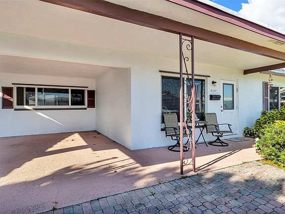 3rd image of 8207 NW 59th Court