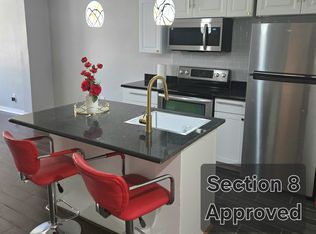 5822 Baynton St, Philadelphia, PA 19144