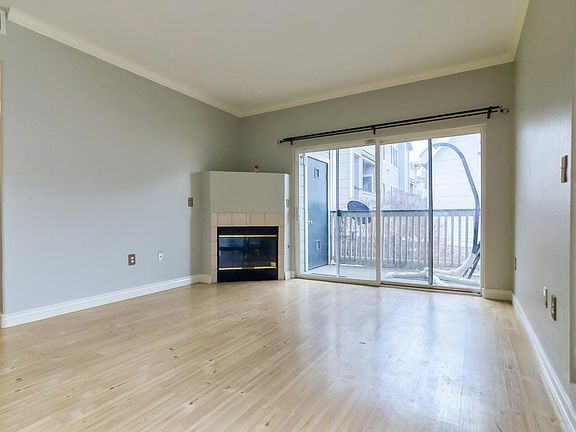 3rd image of 3846 E Canyon Ranch Rd Unit 103