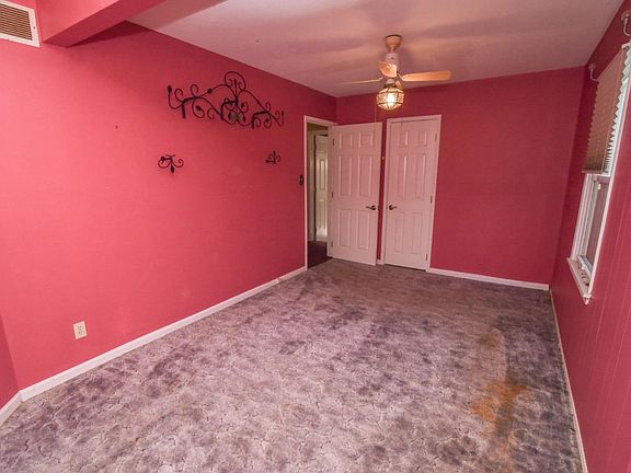 4th image of 6512 Rainbow Ln