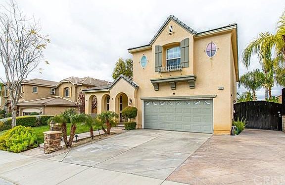 3rd image of 29243 Garnet Canyon Dr