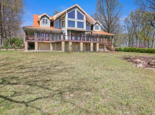386 Hanging Rock Dr, Altamont, TN 37301