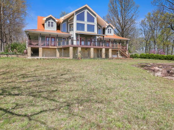 386 Hanging Rock Dr, Altamont, TN 37301