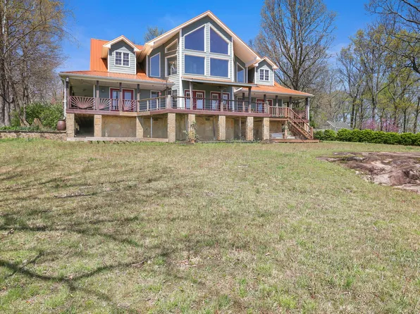 386 Hanging Rock Dr, Altamont, TN 37301