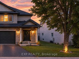 79 Selhurst Ave, Ottawa, ON K2G7C9