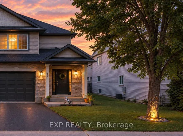 79 Selhurst Ave, Ottawa, ON K2G 7C9