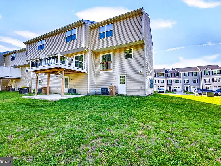 6364 Pebblebrook Dr — Photo 9
