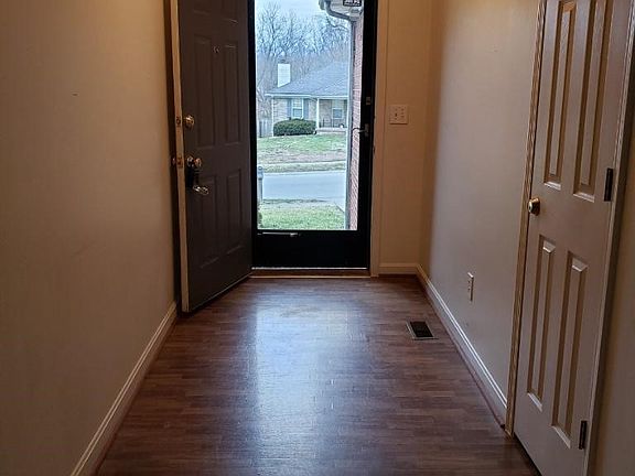4th image of 4614 Andalusia Ln