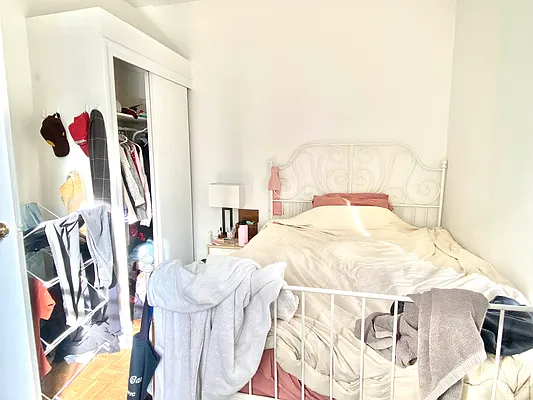 Rented by Corcoran | media 23