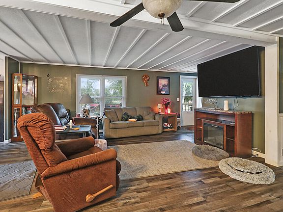 3rd image of 435 Patton Heights Cir