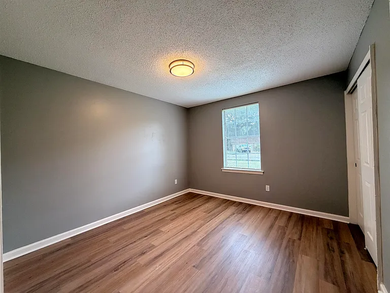 3884 Kerston Dr — Photo 25