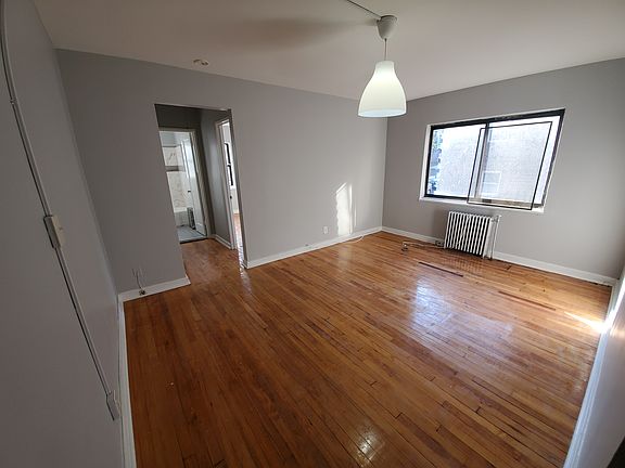 3rd image of 60 Crawford St APT 12Q
