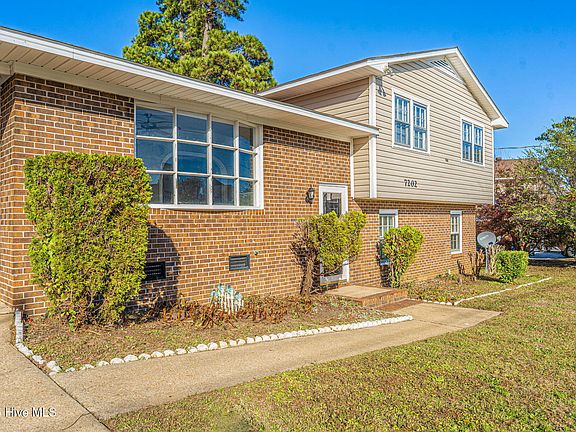 3rd image of 7202 Standish Court