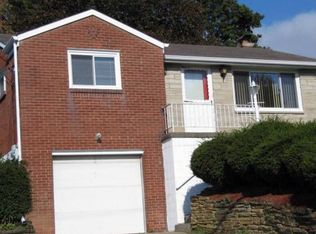 1415 Marion Dr, Pittsburgh, PA 15236