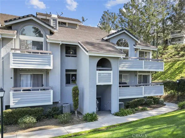 26955 Rainbow Glen Dr Unit 748, Santa Clarita, CA 91351
