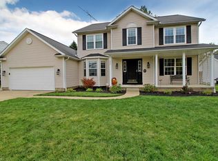 900 Lancaster Dr, Medina, OH 44256