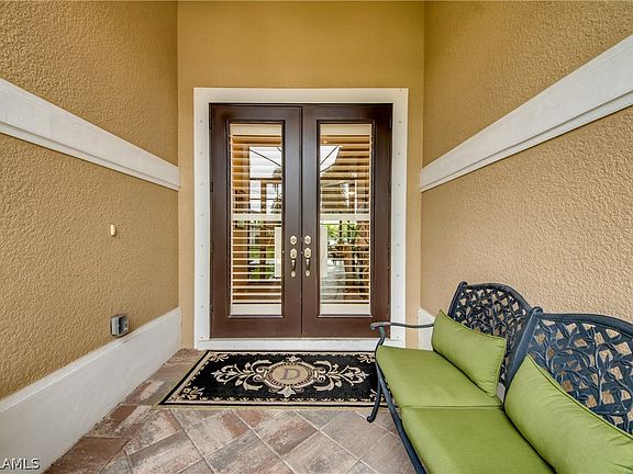3rd image of 2723 SW 48th Terrace Cpe