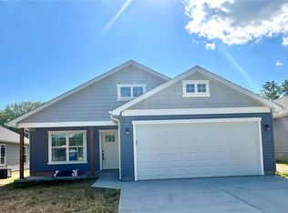 905 Horine Rd, Festus, MO 63028