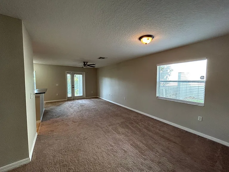 458 Tradition Ln — Photo 5