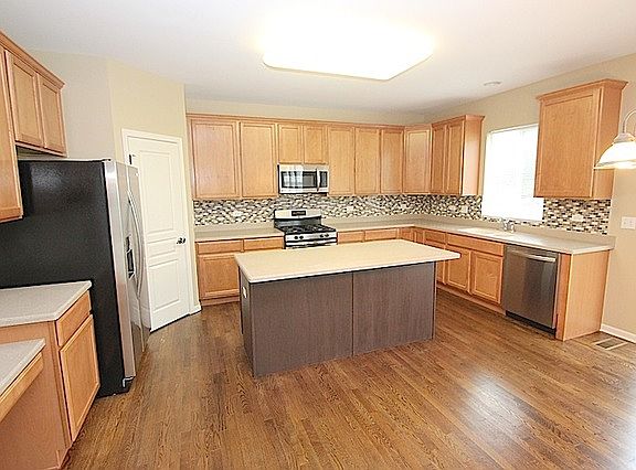 4th image of 12301 Blue Iris Ln
