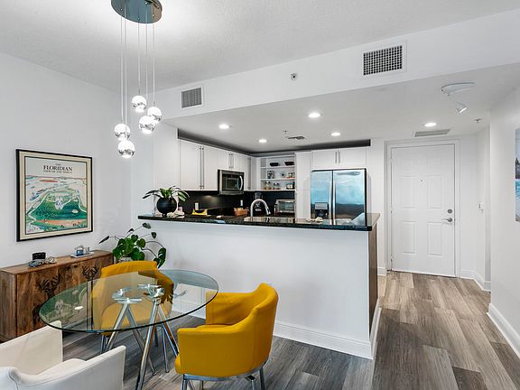 5th image of 610 Clematis Street #529