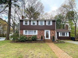 1 Howard Ln, Avon, MA 02322