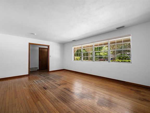 3rd image of 3716 SW 6TH PLACE