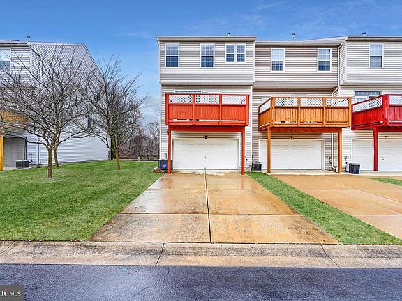 3rd image of 229 Kestrel Dr