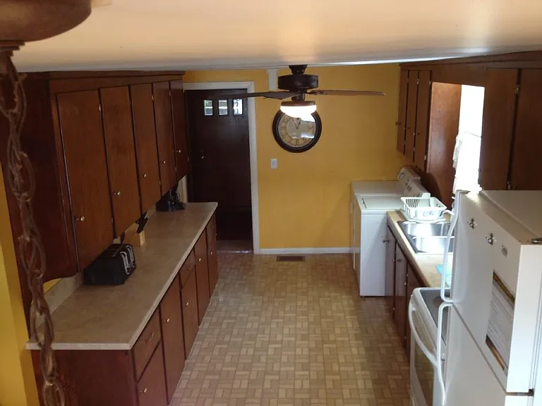 5670 E Lake Rd — Photo 7