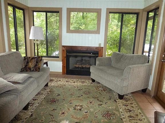 4th image of 4588 Scawthorn Dr