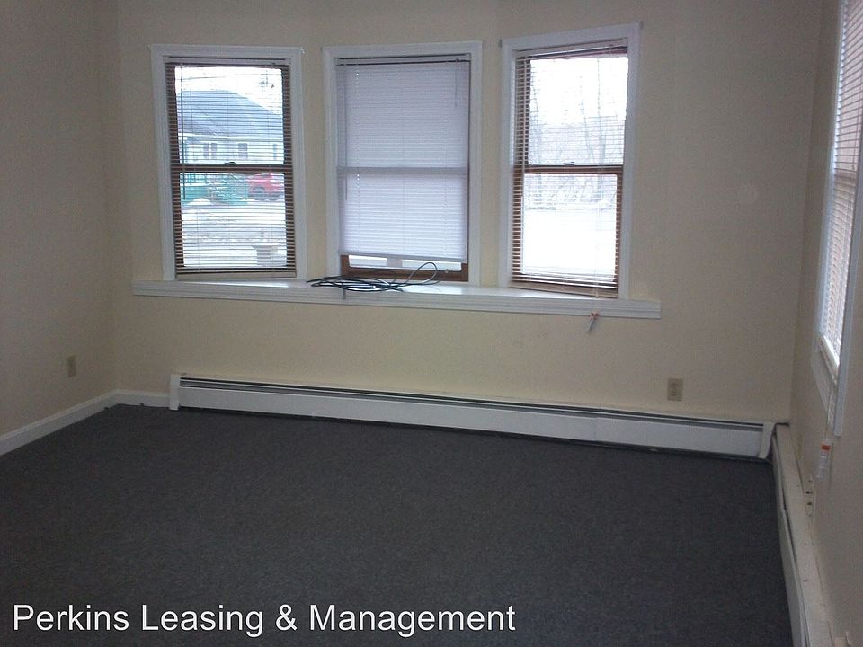 2nd image of 43 Silver St APT 1