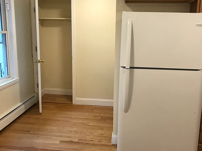 805 Merrimack St #3 — Photo 5