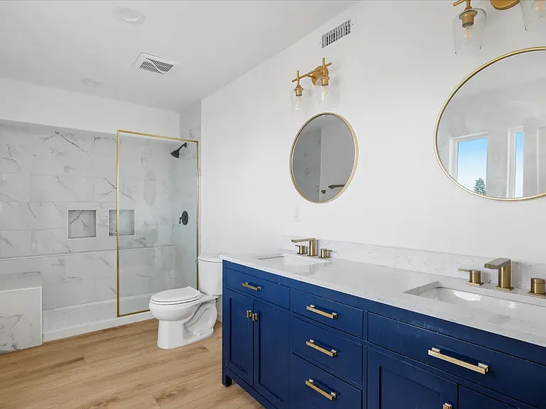 4586 Hamilton St #A — Photo 8