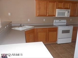 4th image of 2628 N 108th Dr