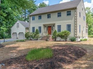 21 Dixey Dr, Middleton, MA 01949