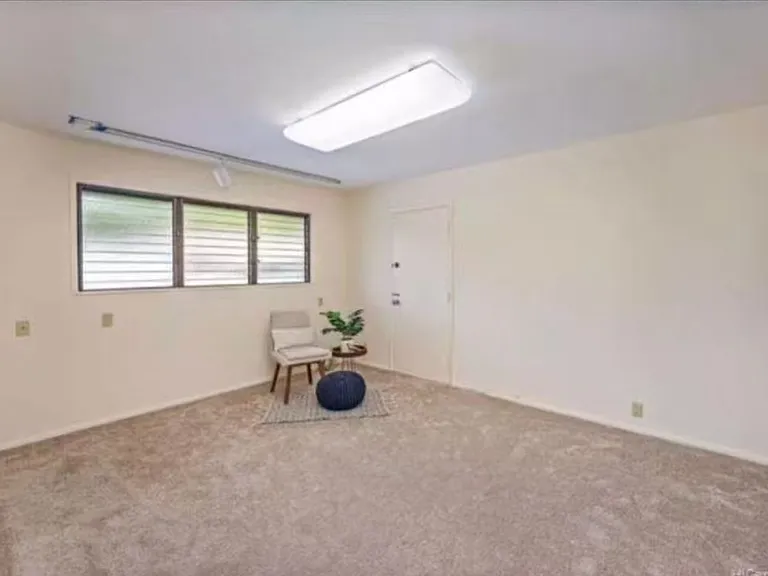 Sierra Dr — Photo 8