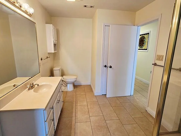 17 Waterfront Dr — Photo 8