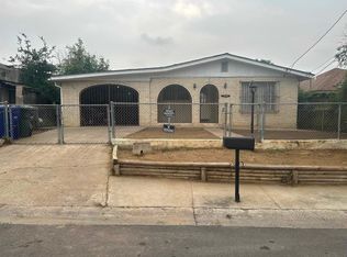 209 N Seymour Ave, Laredo, TX 78040