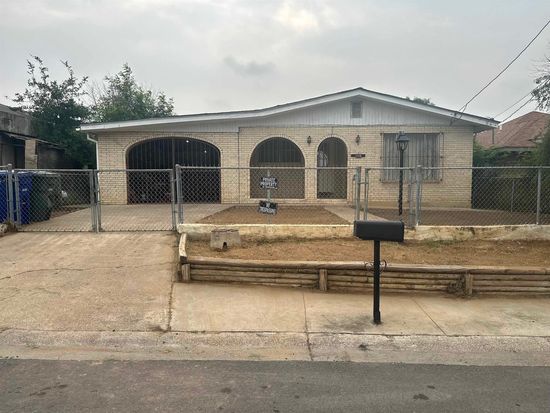 209 N Seymour Ave, Laredo, TX 78040