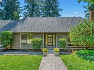 7410 SW Pineridge Ct, Portland, OR 97225