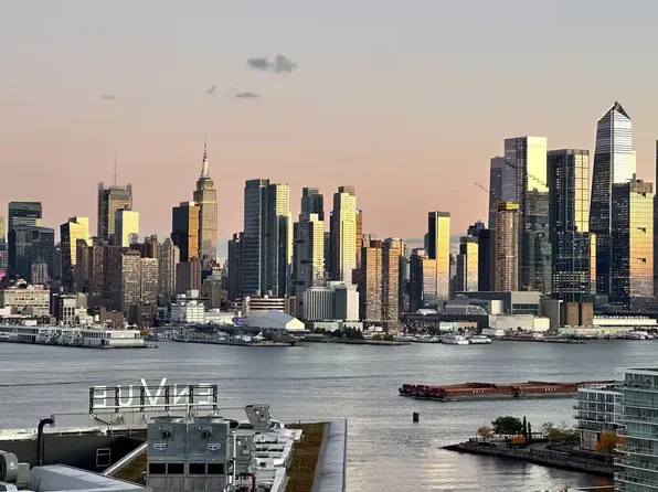 223 67th St #B, West New York, NJ 07093