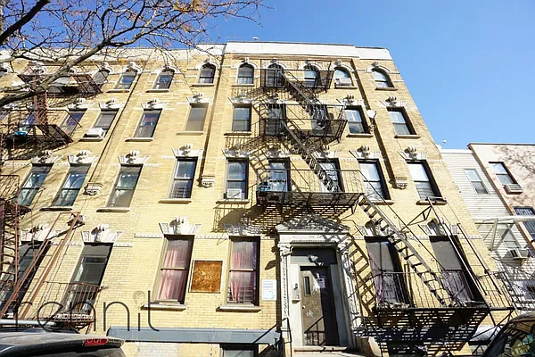 Rented by Rennit Inc. | media 20