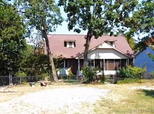 5371 W Hilltop Rd, McAlester, OK 74501