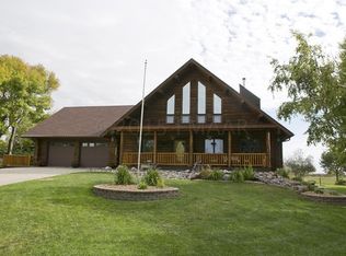 333 13th Ave N, Casselton, ND 58012