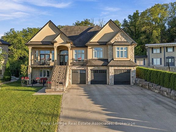 2nd image of 82 Margaret Ave