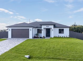 1810 NE 6th Pl, Cape Coral, FL 33909