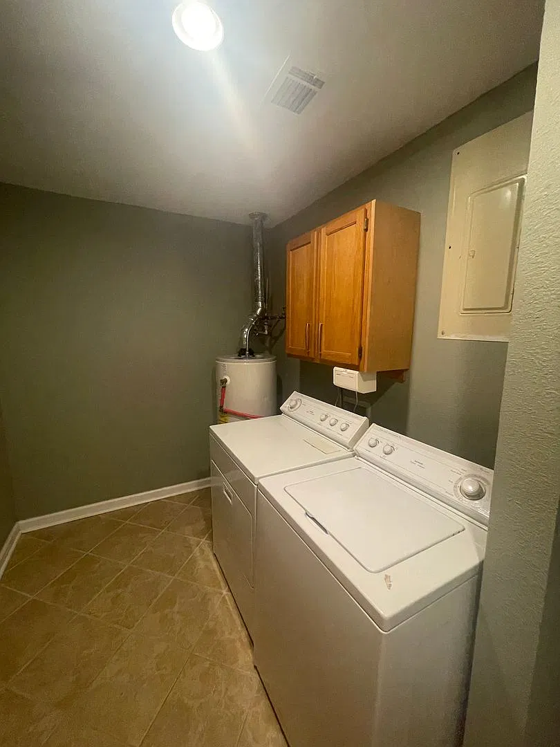Updated Home In River Oaks On Wilmington Island! — Photo 4